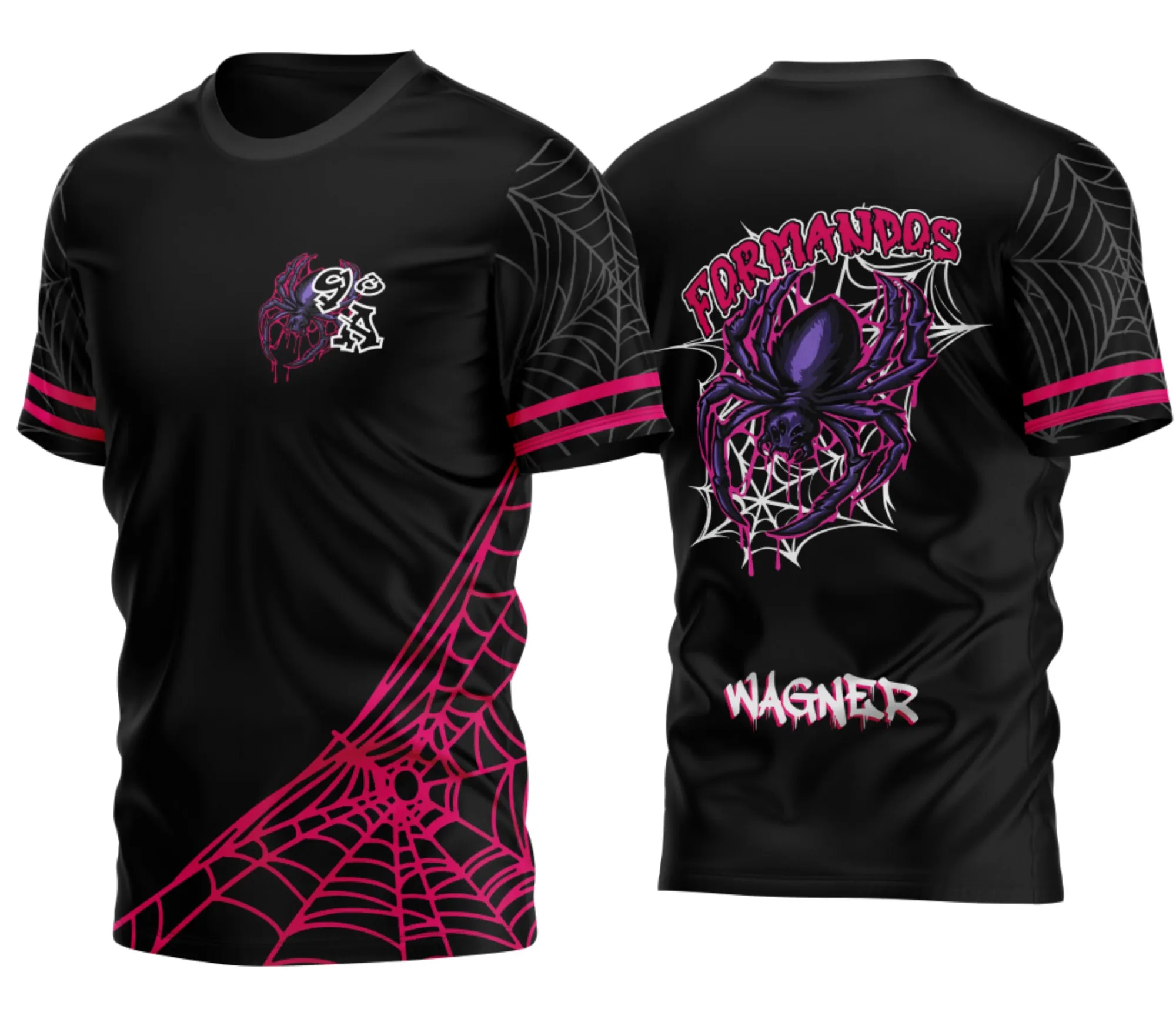 Camiseta unissex preta com logo no peito e estampa grande nas costas mostrando aranha venenosa rosa neon, celebrando o nono ano 2026 com design vibrante e moderno.